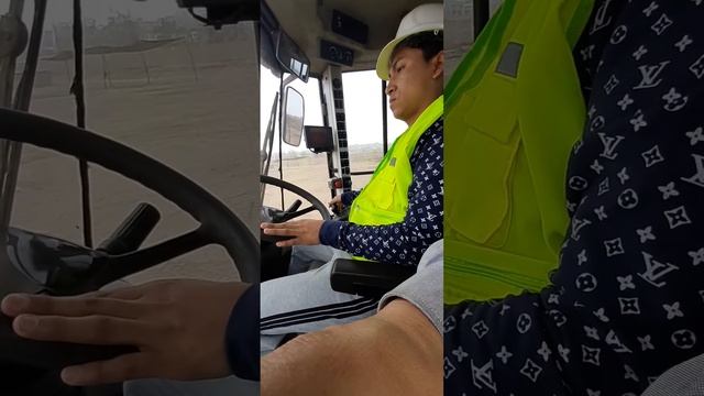 Cargador Frontal , Fernando Tineo de Piura en prácticas de cargador volvo L120f en Lima
