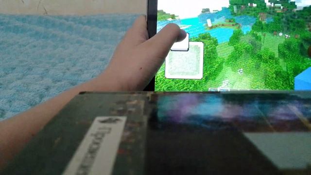 играю Майнкрафт 🎮