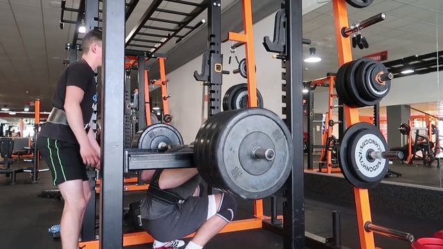 MIJN 1 JAAR POWERLIFT TRANSFORMATIE - TUNEFIT