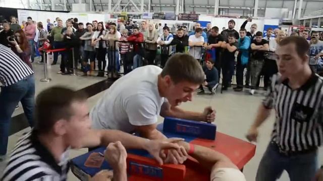 Золотой Тигр 2014. Армрестлинг. Категория 70-75 кг.