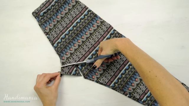 One Cut Leggings Crop Top // Fashion Life Hack #1