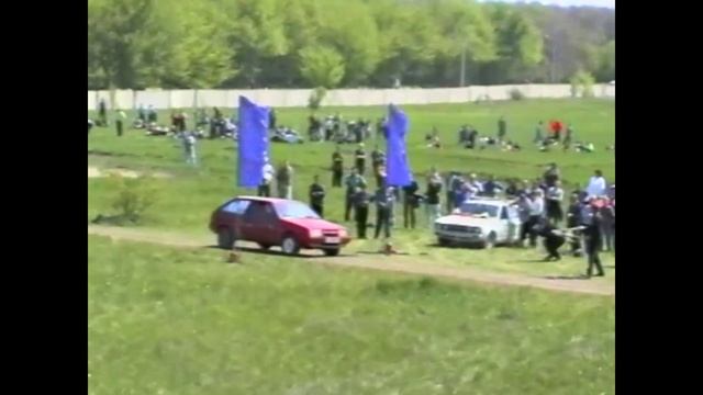 2001.2 мая. автогонки. Симферополь