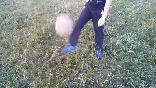 Жонглирование мячом
