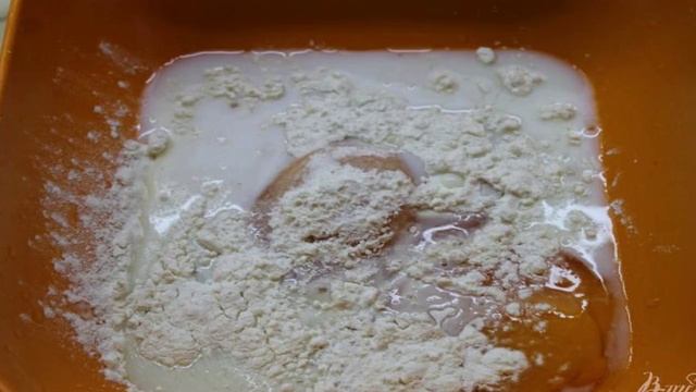 Печень свиная в пиве с луком