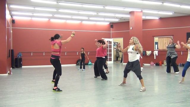 Zumba Fitness with Olga Chin. Justin Bieber - That POWER