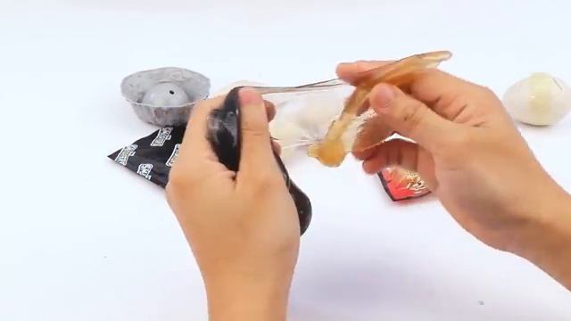LEGO_Мир - ОГРОМНЫЙ Тиранозавр, сюрприз-яйцо динозавра для детей