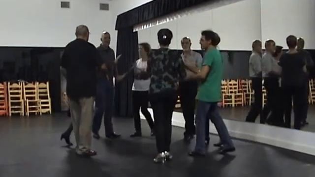 Rueda Cubana - Rueda de Salsa - Enchufla y arriba (F-E)