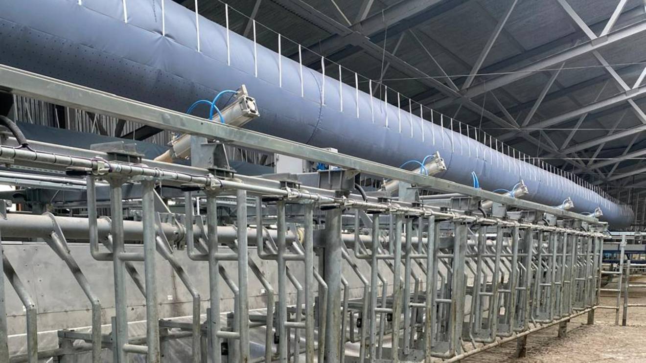 Текстильный вентиляционные рукав для коровников