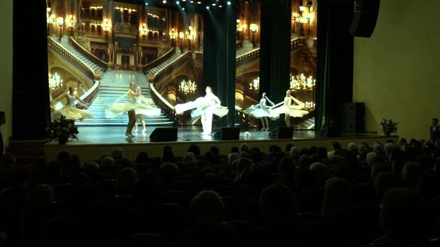Как в Мозыре небанально отметить Международный женский день.