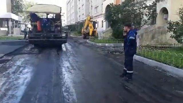 Дорстрой 53. Асфальтирование дороги