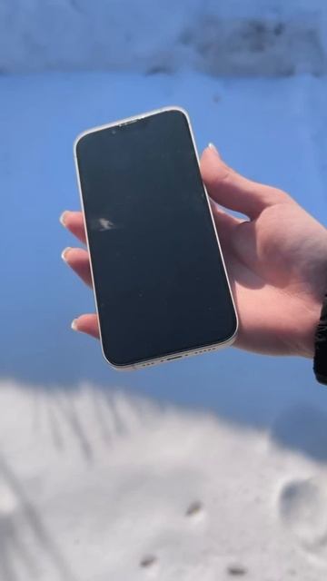 iPhone 13, 128гб, белый.
