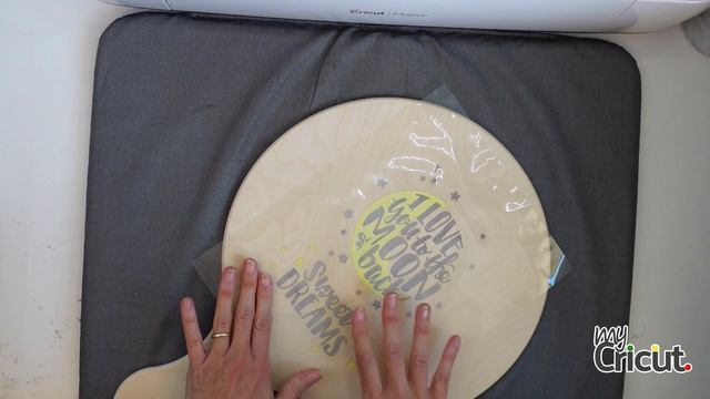 Cricut Iron-on design: personalizzare legno e tessuti senza l’utilizzo di Cricut Maker