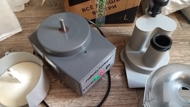 Продам Robot Coupe R211XL , кухонный процессор.