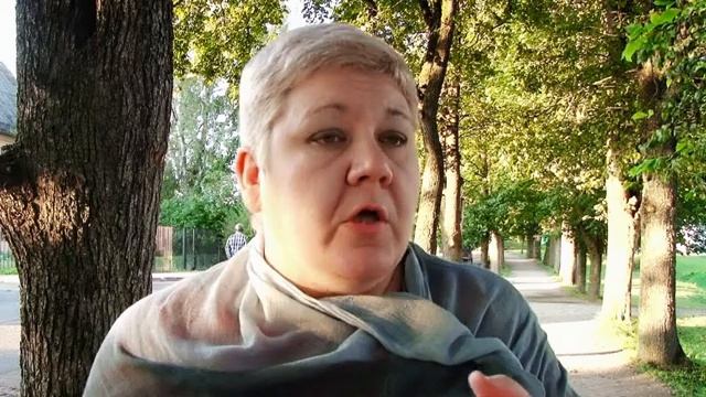 Обходя вокруг монастыря.