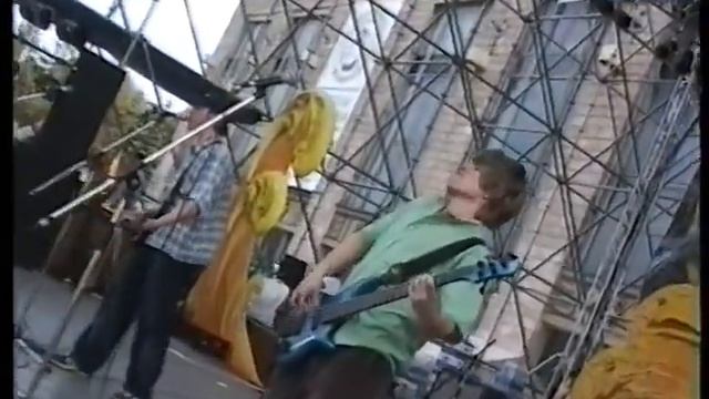 Кирпичи - Концерт в Лужниках, 29 07 2001г
