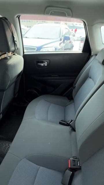 Nissan Qashqai Кроссовер 1.6 CVT 2012г