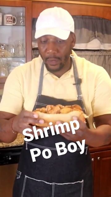 The Ultimate Shrimp Po Boy #poboy #shrimp #yeschef #bigchefdro