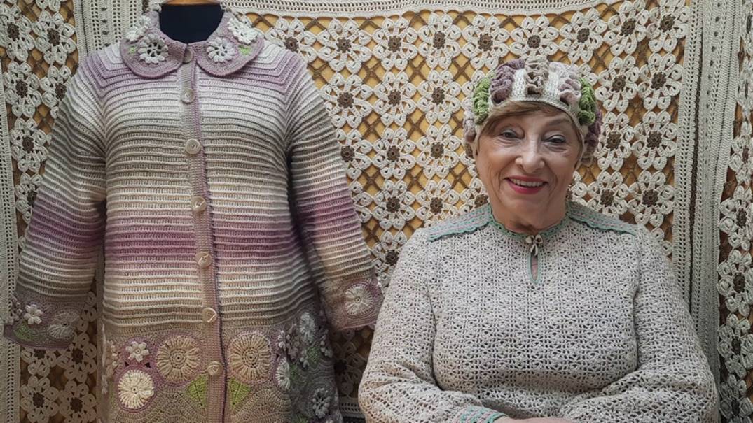 Шапочка "Весна". Мастер-класс по вязанию крючком от О. С. Литвиной.