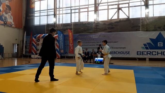 Платон