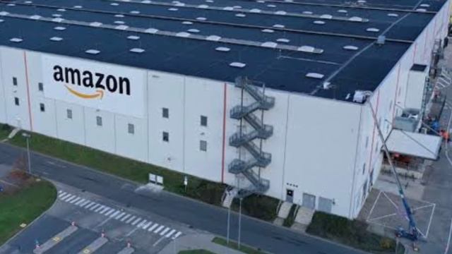 Amazon ka sabse bada godown
