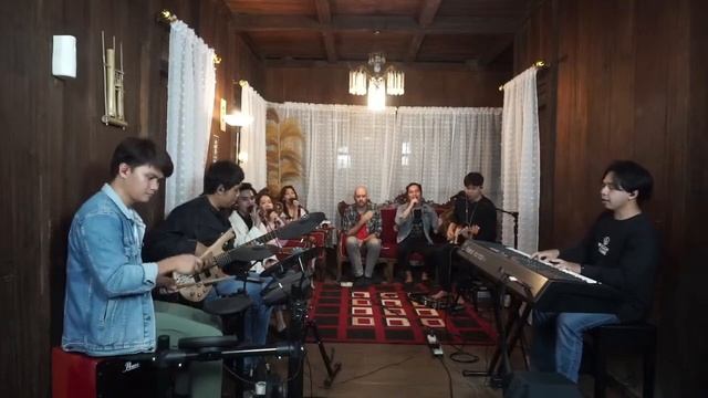 Besar Di Dalamku (cover)