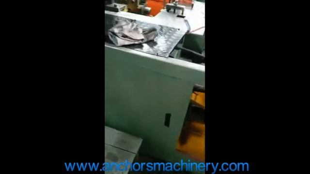 Semi enclosure wedge anchor bolt automatic forging machine