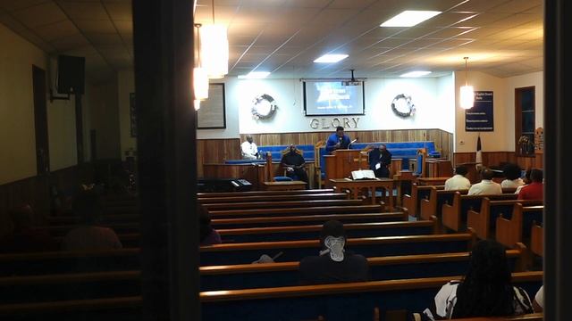 "I Need Help" | Seventeen Eight Sunday Morning Revival w/ Chance Turner