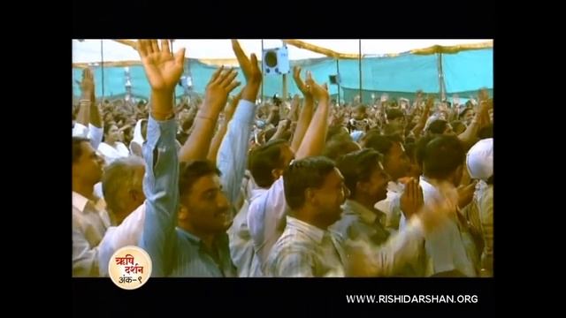 Sant Asaram Bapu ji`s Miraculous escape in Helicopter Accident ( Flames and crashed into 3 pieces)