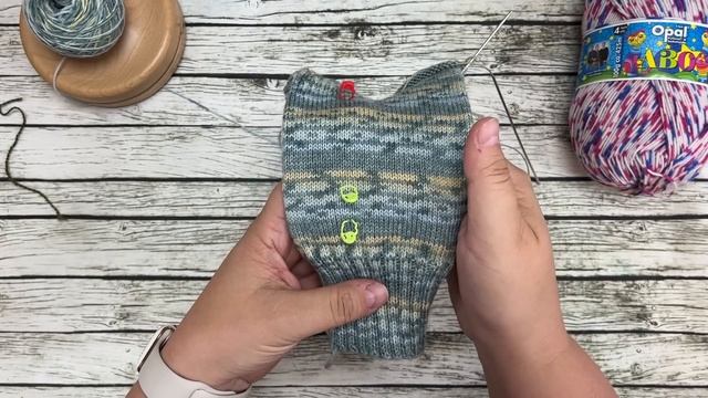 Моя вязальная неделя Но17/23. Пряжа Опал.