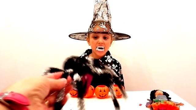 Jucarii de HALLOWEEN pentru Betty