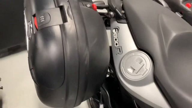 Ron's New 2010 BMW F800R at vos Motors