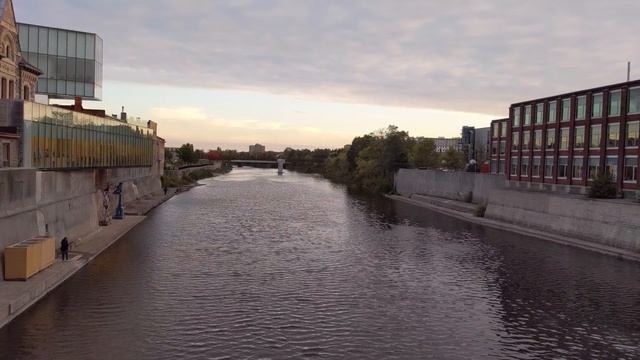 Pixel 3 XL Cinematic Camera Test - 4K 30fps Video