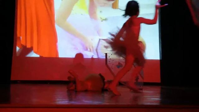 Dr. Riselda Sejdija, Promovimi Librit 6, @ TIS School, Risi Moulin Dance Studio Balet
