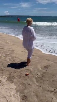 Цветочный обряд на Бали