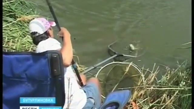День рыбака в Бутурлиновке отметили отличным уловом!
