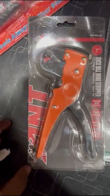 #new #screw #screwdriverset #kashmiremw #screwdriver #satisfyingvideo #youtubeshorts