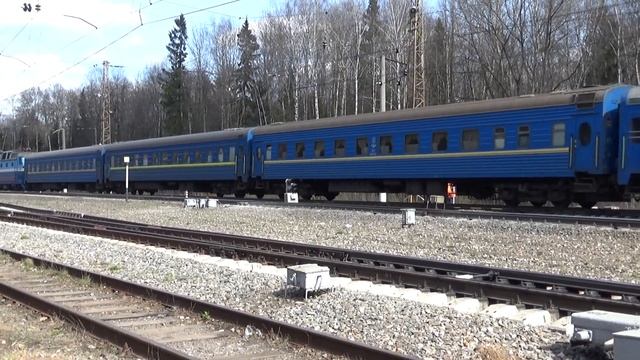 Электровоз ЧС7-067 с поездом № 024М Одесса-Москва