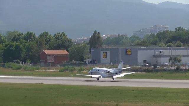 Cessna Citation XLS+ Landing at Cannes Mandelieu