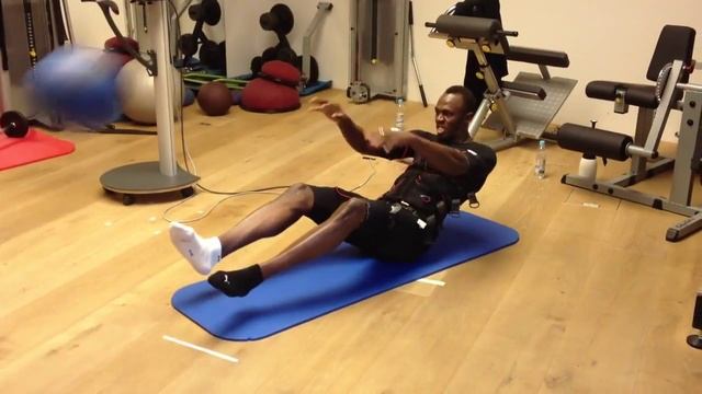 Usain Bolt early morning Electro Simulation Core Exercise