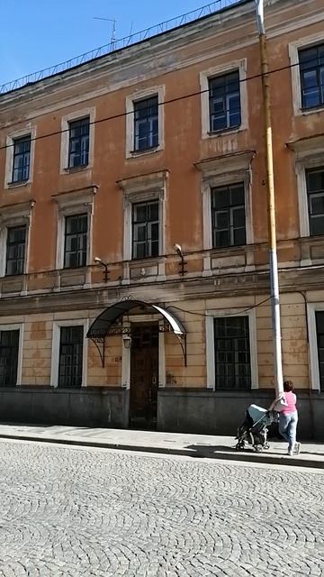 Комплекс зданий Николаевского дворца. Служебный флигель. Галерная 24. Начал работу ИТАР-Тасс