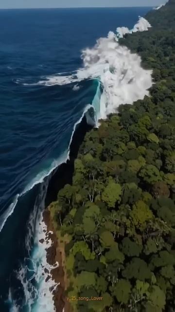 Обнимающие волны 🌊🌍