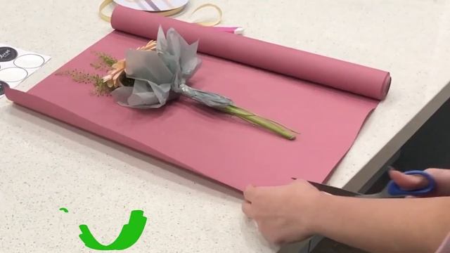 Как красиво упаковать маленький букет