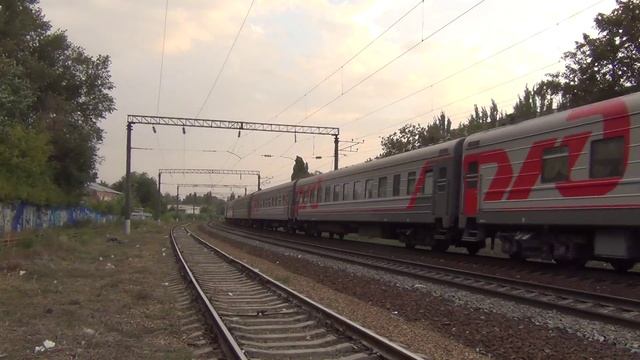 Электровоз ЭП1М-584 с поездом №478 Челябинск — Адлер