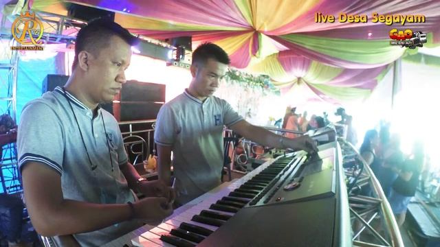 Bekas Pacar - Hujan Duri || R16 music entertainment @ Desa Segayam Kec. Pemulutan Selatan