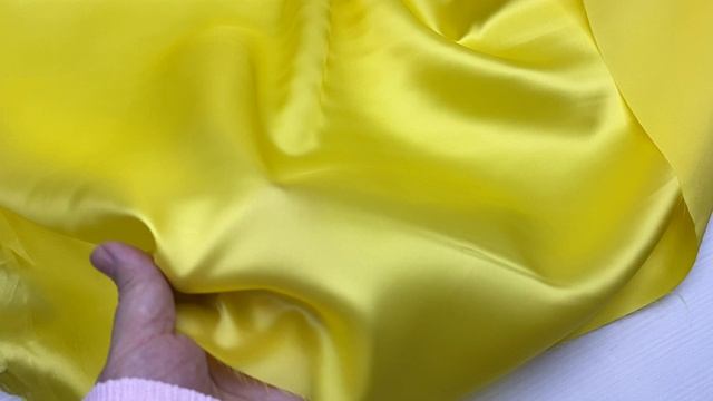 Подкладочная  жёлтого  цвета  однотонная   33387