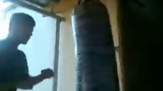 Вот это скорость рук кыргыз красавчик.