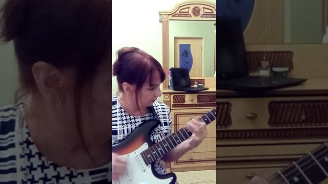 С 8 МАРТА!!!"Лирика"(Сектор Газа)