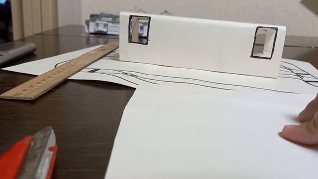 Делаем ангару в депо окна и крышу.