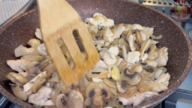 Discover The Art Of Mushroom Julienne!🌟Жульен с грибами🌟