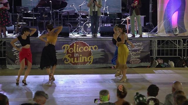 Vicci Alba Natasha Margaux - Latin Blues